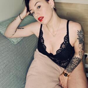 Lindsaydeparis_officiel mym