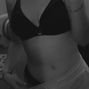 Little_brunette1 mym