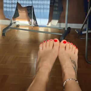 Little_feets mym