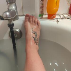 Little_feets mym