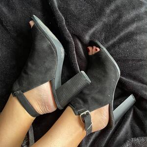 Littlebeauty_feet mym