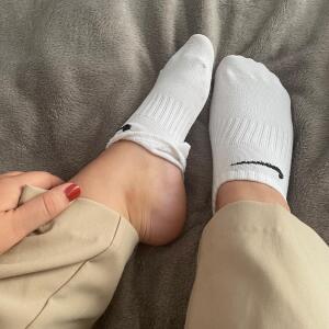 Lizie_feet mym