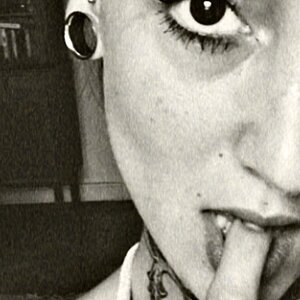 Lola_00 mym