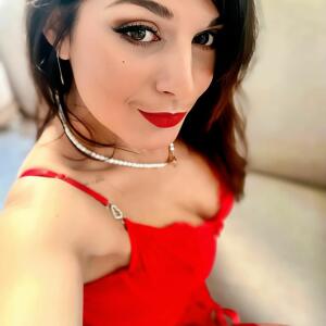 Lola_delucaoff mym