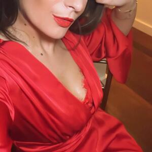 Lola_delucaoff mym