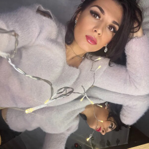 Lola_delucaoff mym