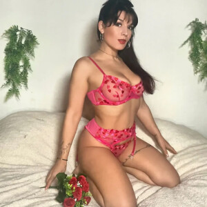 Lola_delucaoff mym