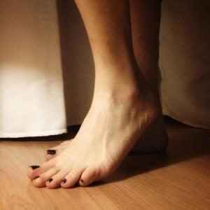 Lola_smallfeet mym