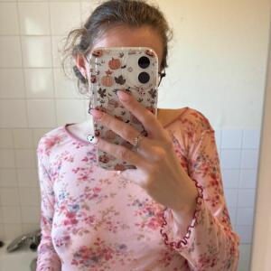 Lola_white mym
