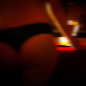 Lonely_model_of_darkness mym