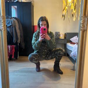 Look_me__ mym