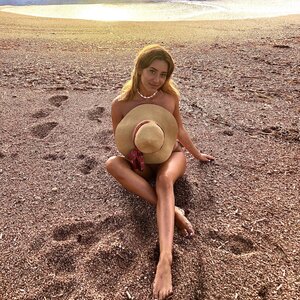Loreena_Dijon mym