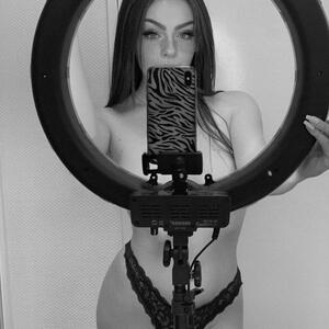 Lorina_xxx mym