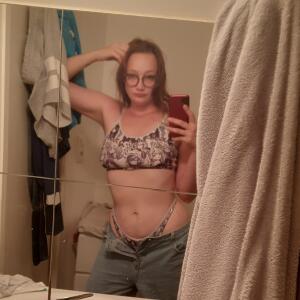Lorissa_lovebomb mym