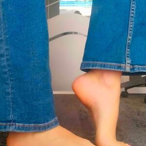 Lova_xfeet mym