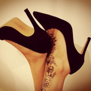 Lovemyfeet_elvira mym