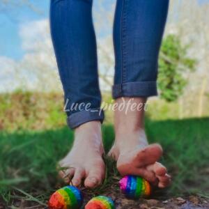 Luce_piedfeet mym