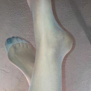 Luce_piedfeet mym