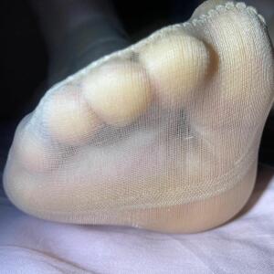 Luce_piedfeet mym