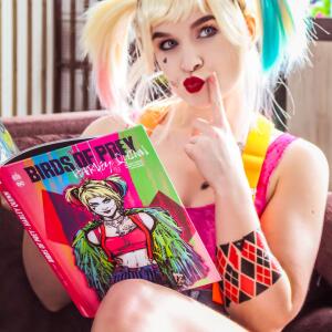 Lucy_sanivy mym