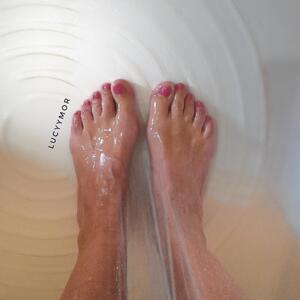 Lucymor_feet mym