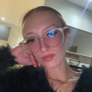 Lucyyy_03 mym