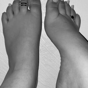 Luly_feet mym
