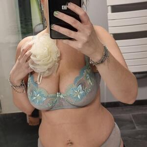 Lyana_69 mym