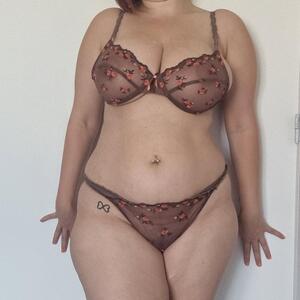Lyana_69 mym