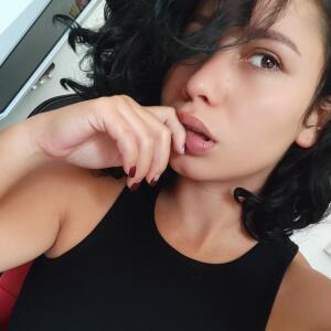 Lylie_horny mym