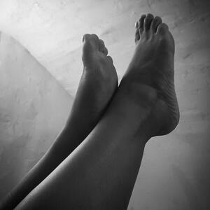 Lyly_feet13 mym