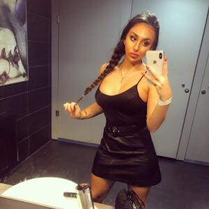 Madeleinekaa_star mym