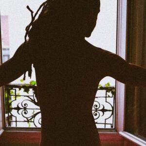 Mae_dessaules mym