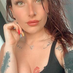 Maelineinkeedgirl_s mym