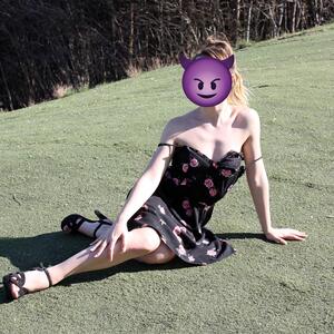 Maeva_kingston mym