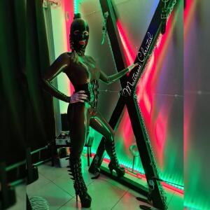 Maitresse_christal mym