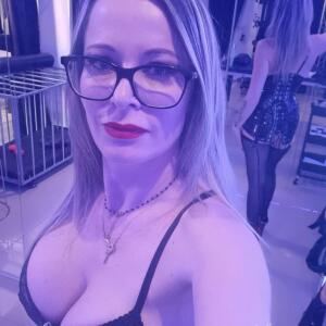 Maitresse_christal mym