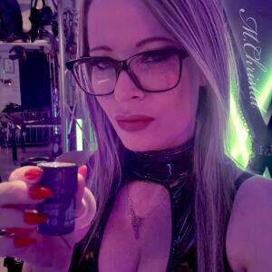 Maitresse_christal mym