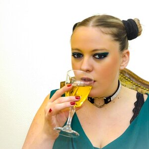 Maitresse_sophie mym