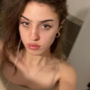 Manon_delores mym