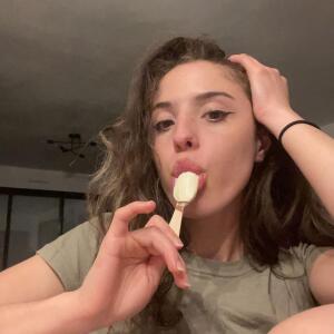 Manon_delores mym