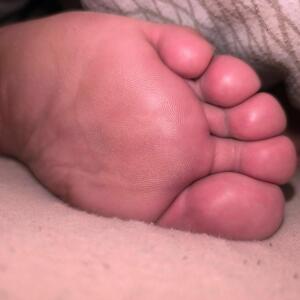 Manon_feet mym