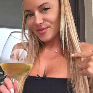 Marie_bombshell mym