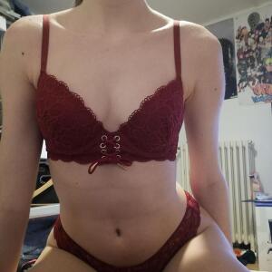 Marina_quinn mym