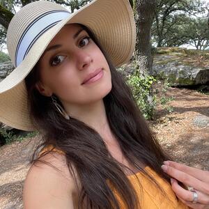 Marine_lopez mym