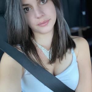 Marine_lopez mym