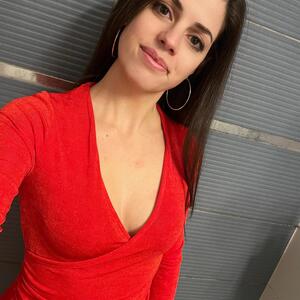 Marine_lopez mym