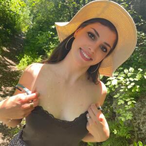 Marine_lopez mym