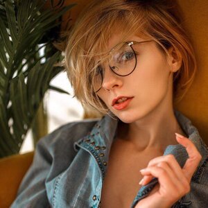 Marthagromova_model mym