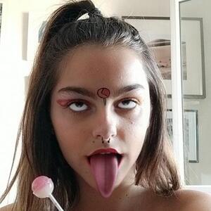Mazikeen420 mym